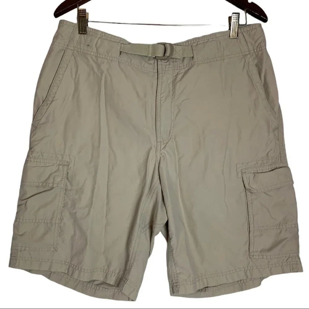The  Horny Toad Men’s Hiking Outdoor Gorpcore Shorts Size Large (Flawed)